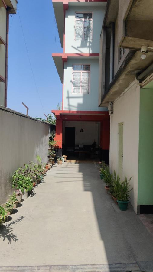 Travellers Bed And Breakfast Shillong Buitenkant foto