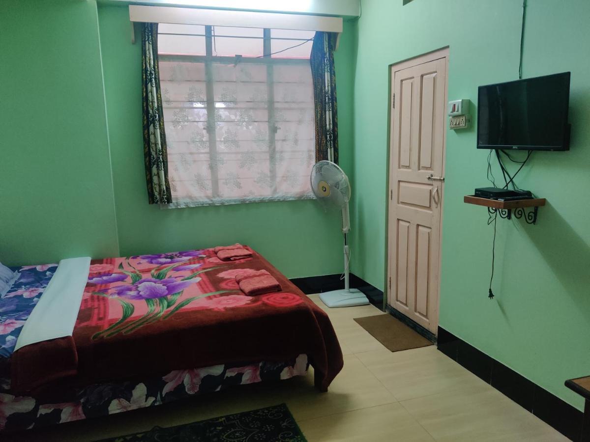 Travellers Bed And Breakfast Shillong Buitenkant foto